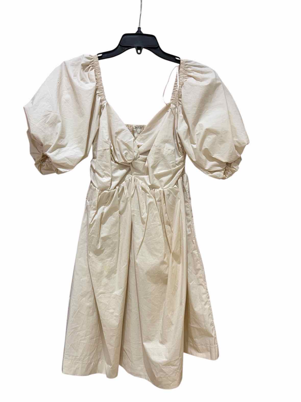 En Saison Ivory Size S Dress