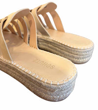 Schutz Cream Size 9 Shoes