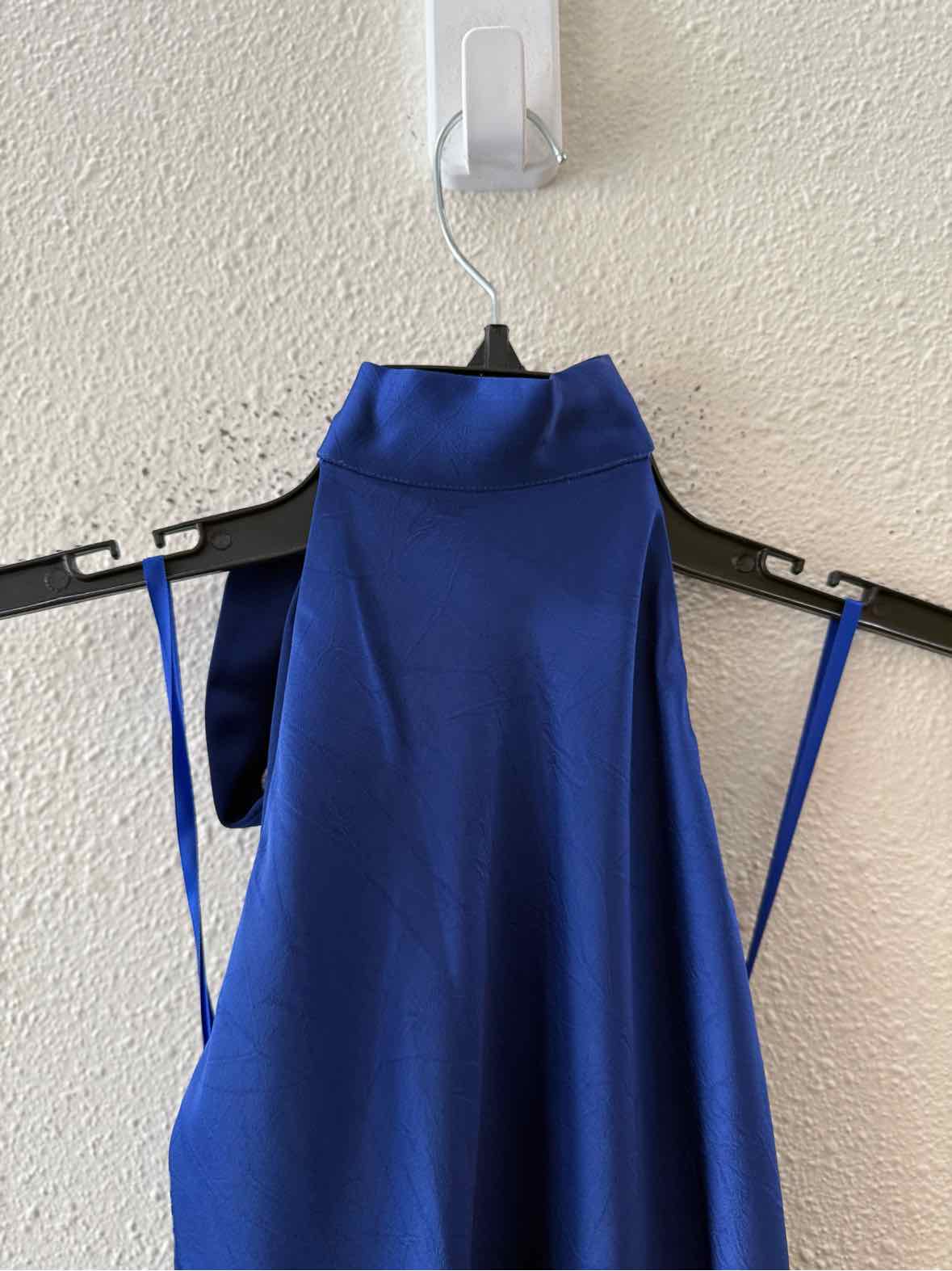 BCBGMax Azria Blue Size 2 Dress