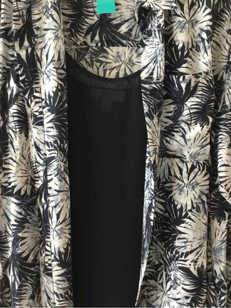 Michael Michael Kors Navy and White Size M Shirt
