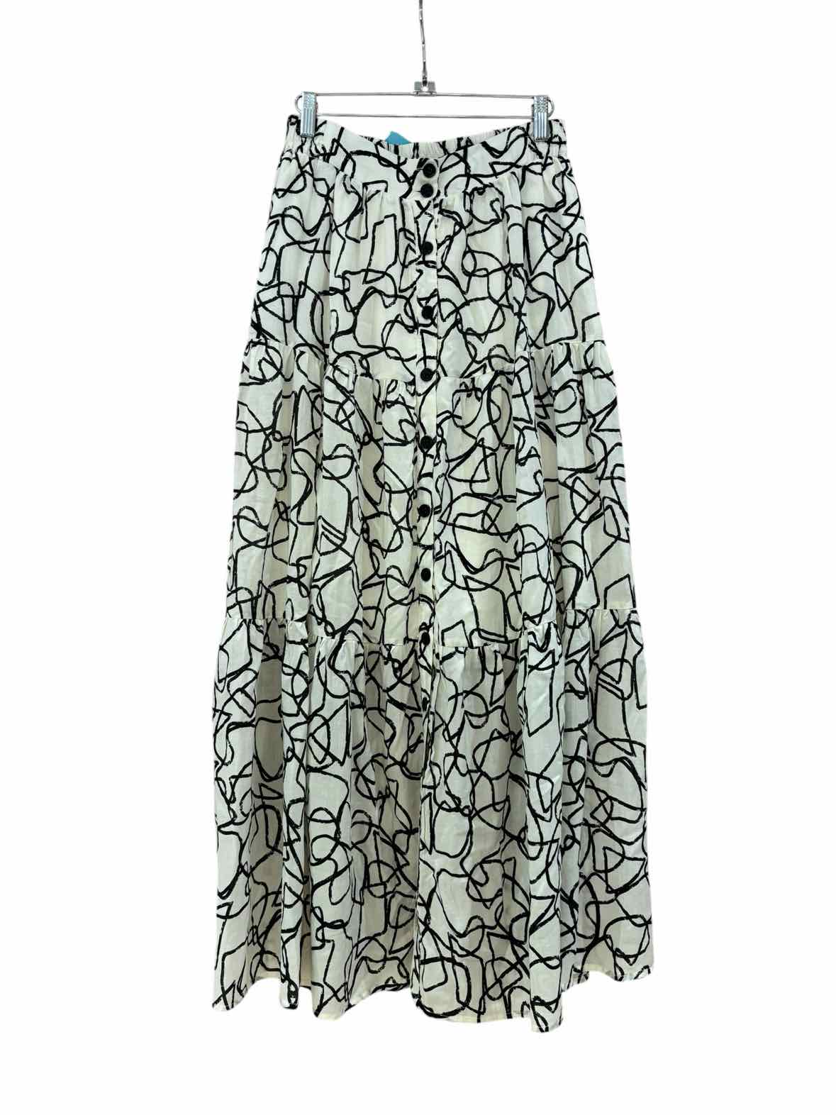 ASTR White & Black Size M Skirt