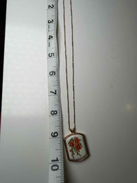 avon Gold Necklace