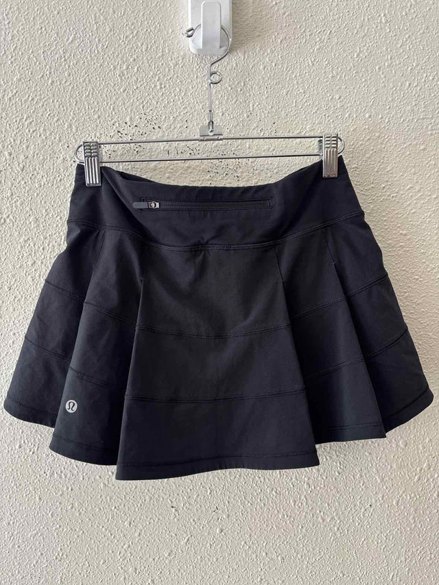 Lululemon Black Size 4 Skort