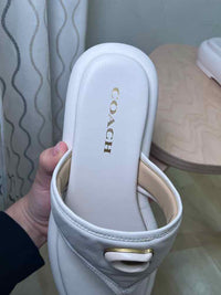 Coach White Size 9 Shoes