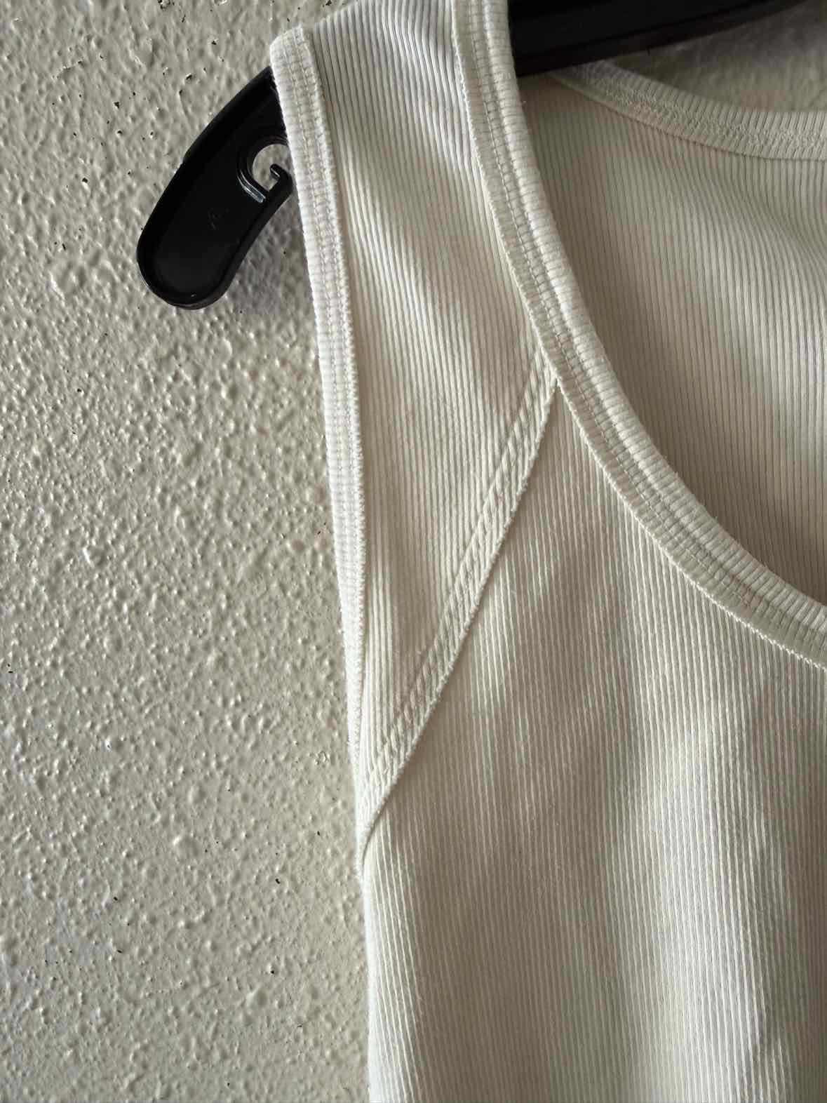 We The Free Ivory Size M Tank Top