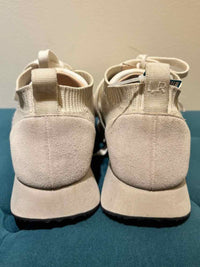 Loeffler Randall Beige Size 9 Shoes