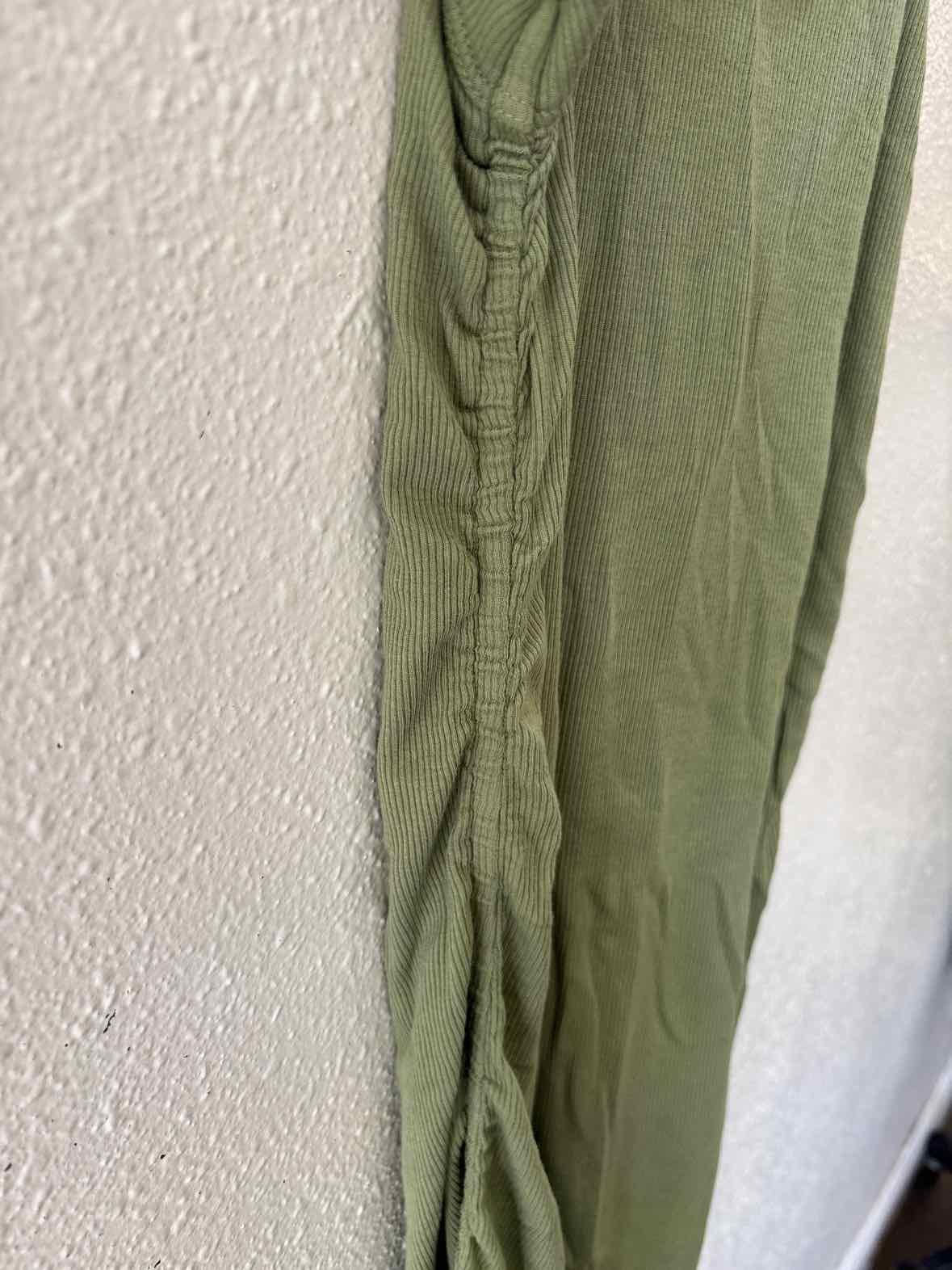 Sundays Olive Size M Dress