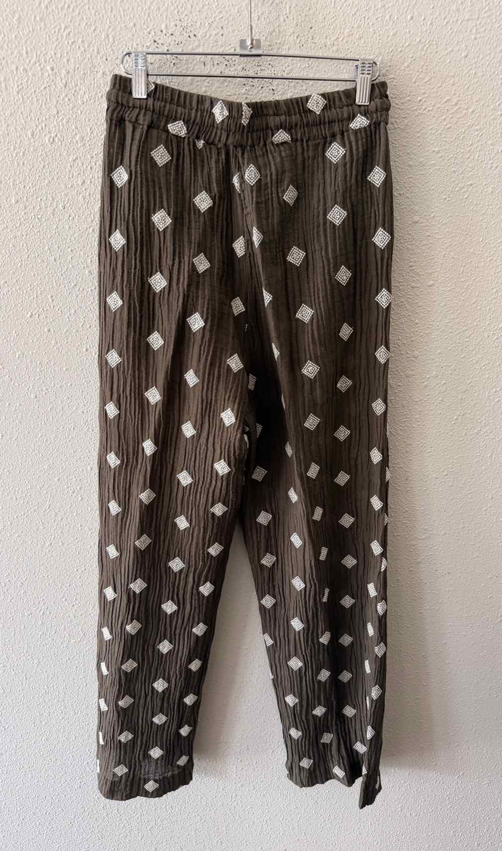 Zara Olive and White Size S Pants
