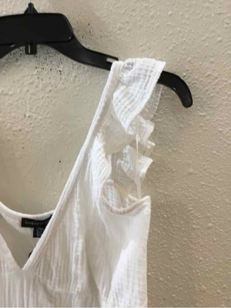 Saks Fifth Avenue White Size M Dress