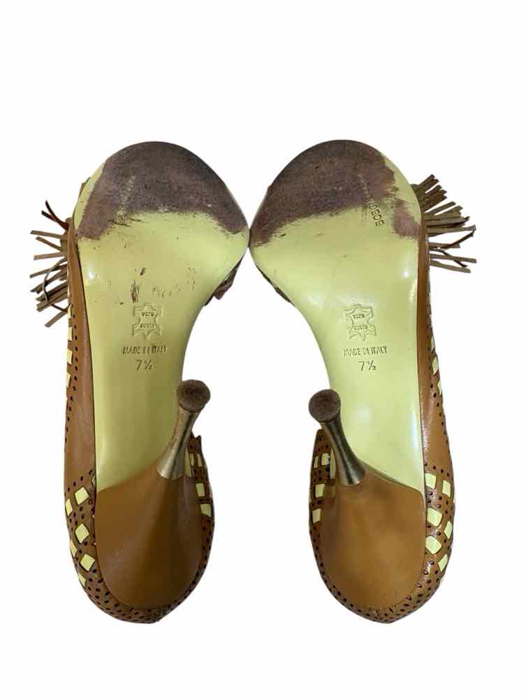 BCBGMax Azria Brown Size 7.5 Shoes