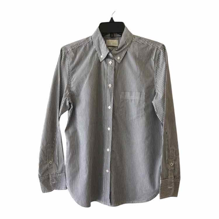 j crew dress shirts White and navy Size S Shirt Fall dresses are calling… with a tie and ava fit:Petite