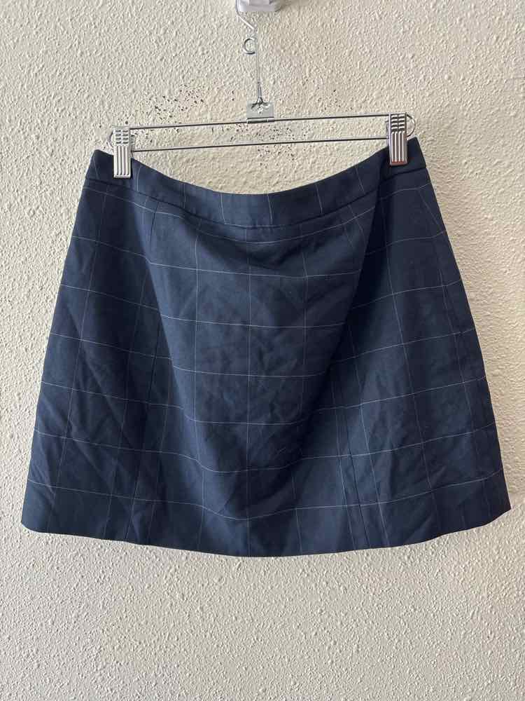 Banana Republic Navy and White Size 2P Skirt