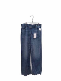 Hidden Medium Wash Size 29 Jeans