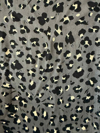 Lilli Sucre gray and black Size M Shirt