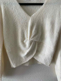 BB DAKOTA STEVE MADDEN Ivory Size S Sweater
