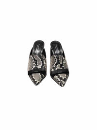 Beautiisoles Black and white Size 8 Shoes
