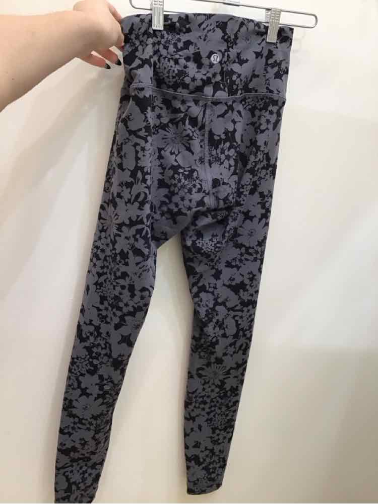 Lululemon Black and Grey Size 6 Leggings