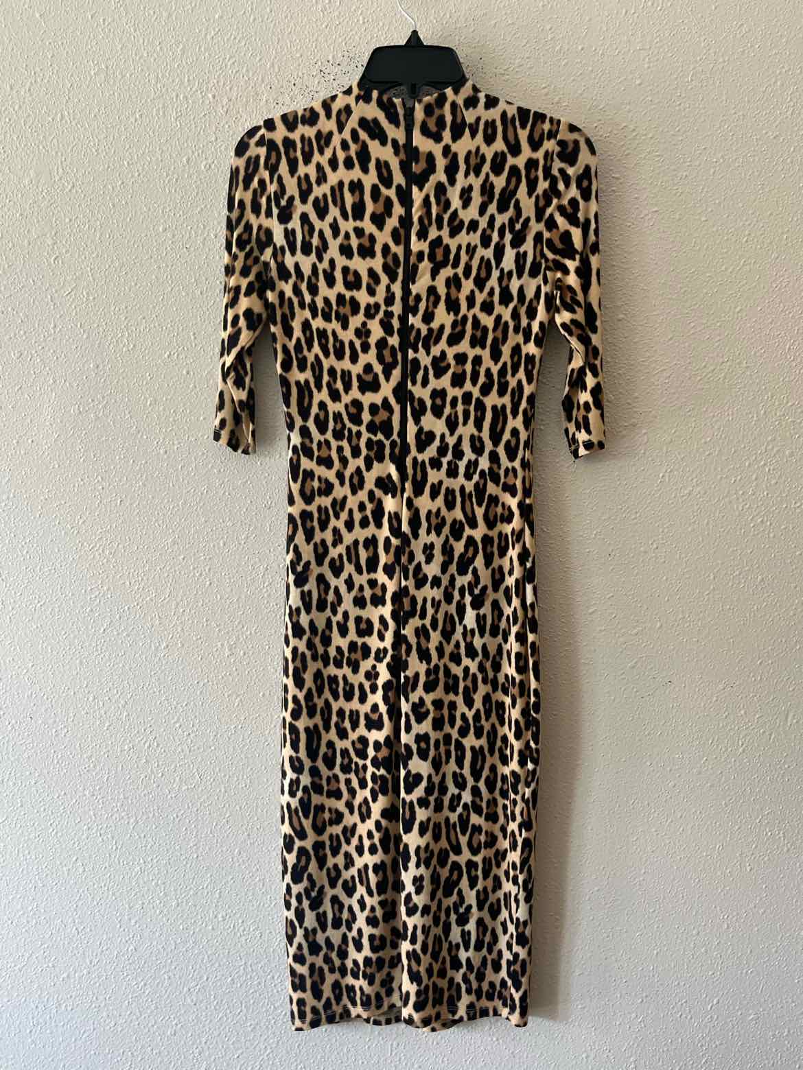 alice + olivia Tan and black Size 2 Dress