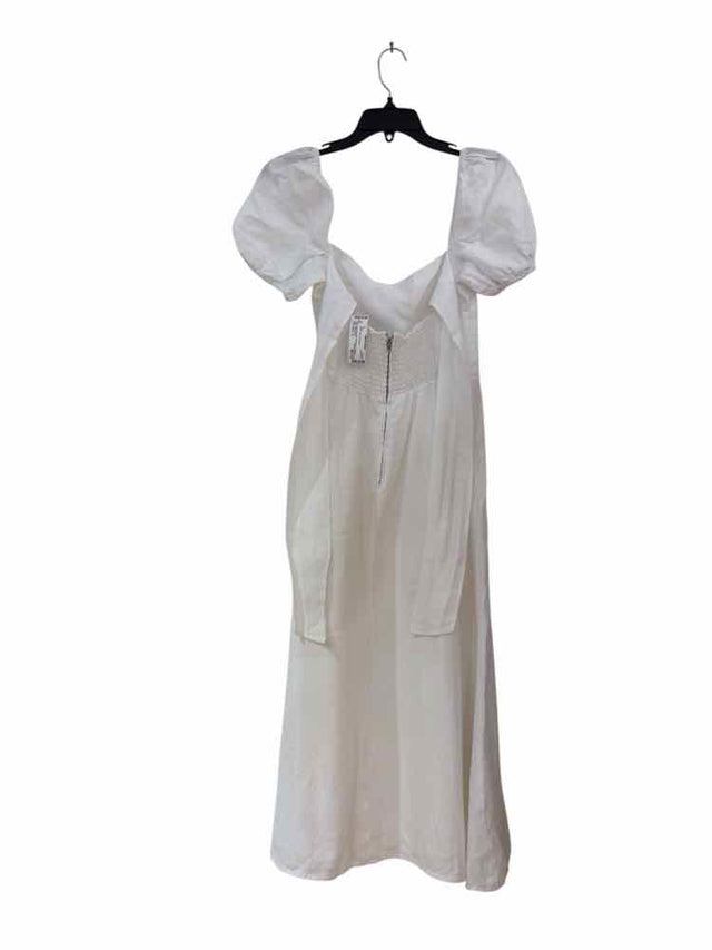 Reformation White Size 4 Dress