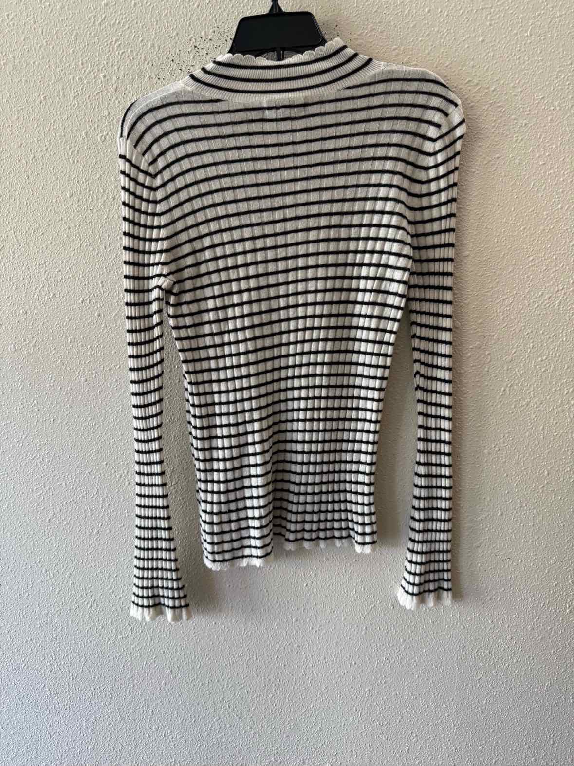 Joie Black and white Size M Sweater