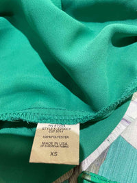 Krisa Green and White Size XS Dress