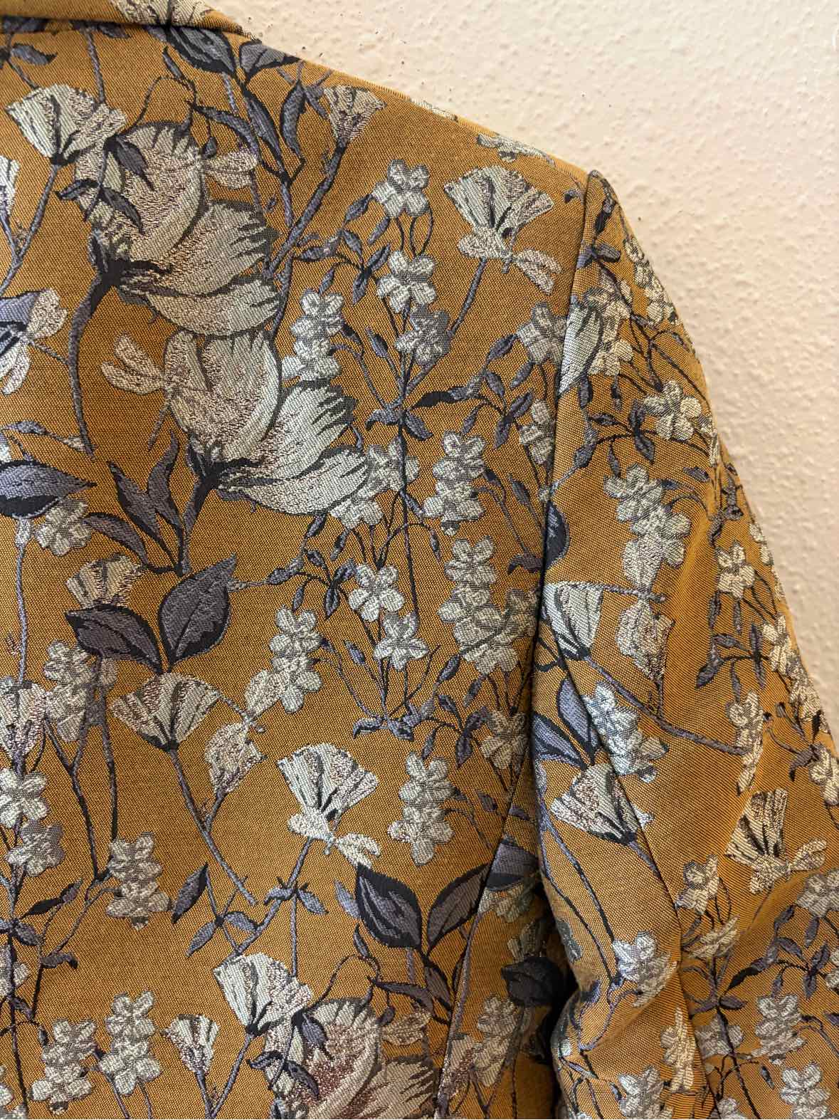 Banana Republic Golden Yellow Size 6 Blazer