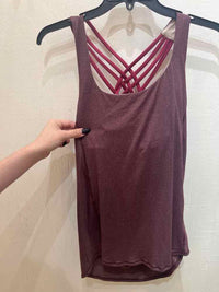 Lululemon Red/Pink Size Fits a M Tank Top