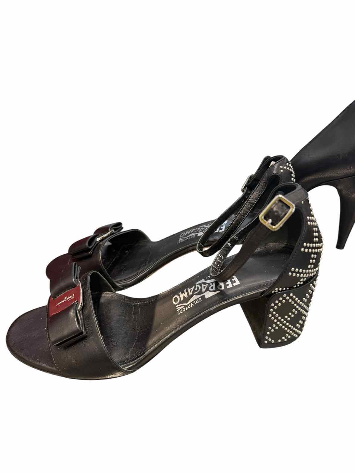 Salvatore Ferragamo Black Size 8 Shoes