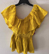 Pearl by Lela Rose Yellow Size 2 Shirt