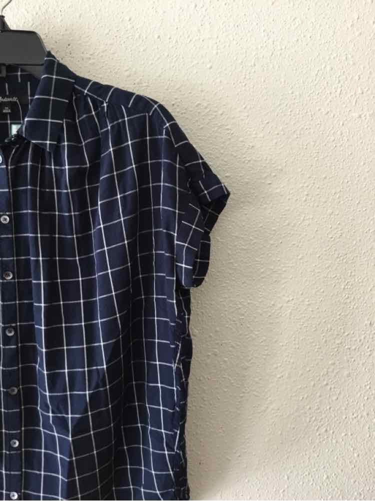 Madewell Navy and White Size XS Shirt