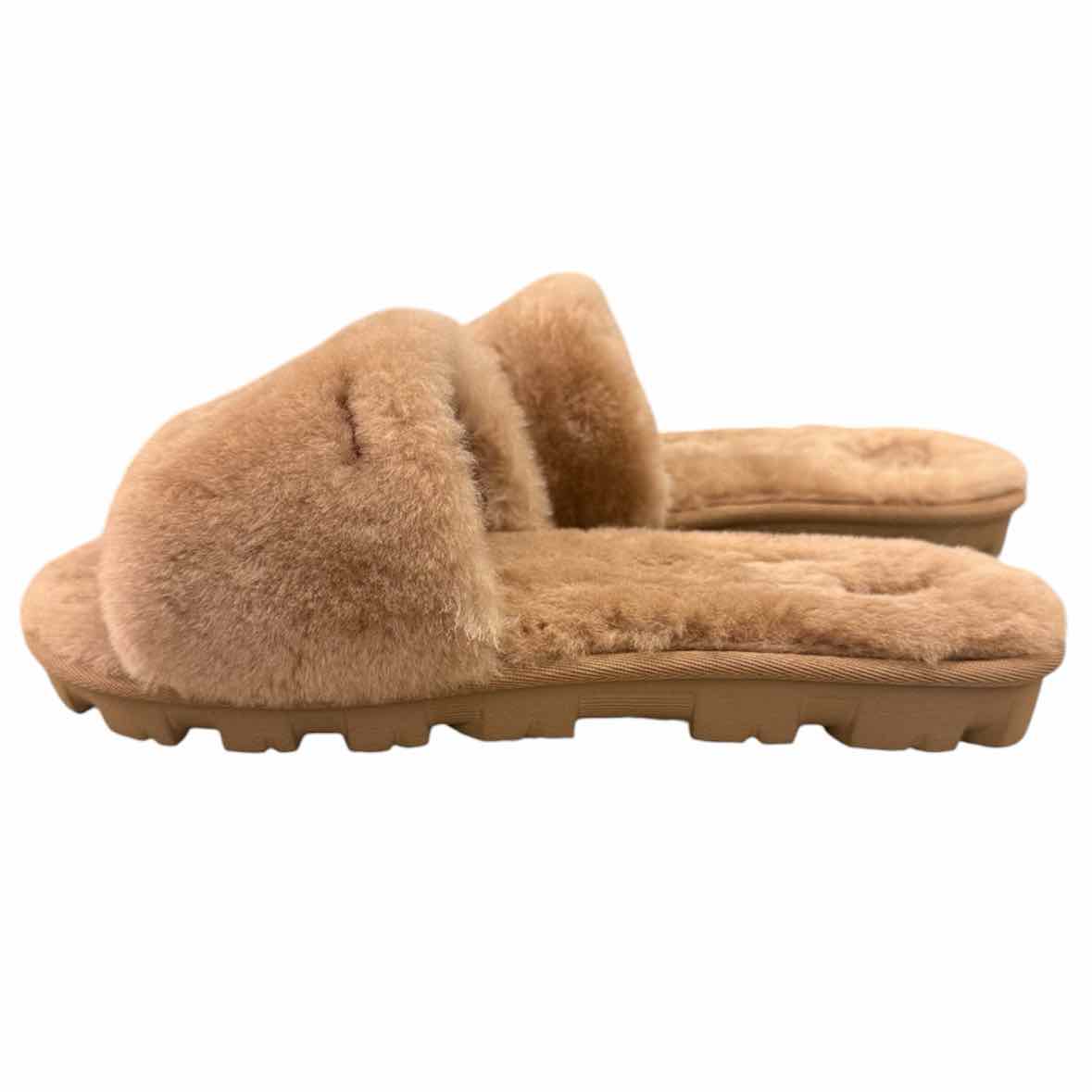 UGG Chestnut Size 11 Shoes