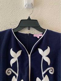 Entro Navy and White Size M Shirt