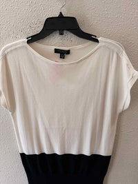 Ann Taylor White and black Size PM Sweater
