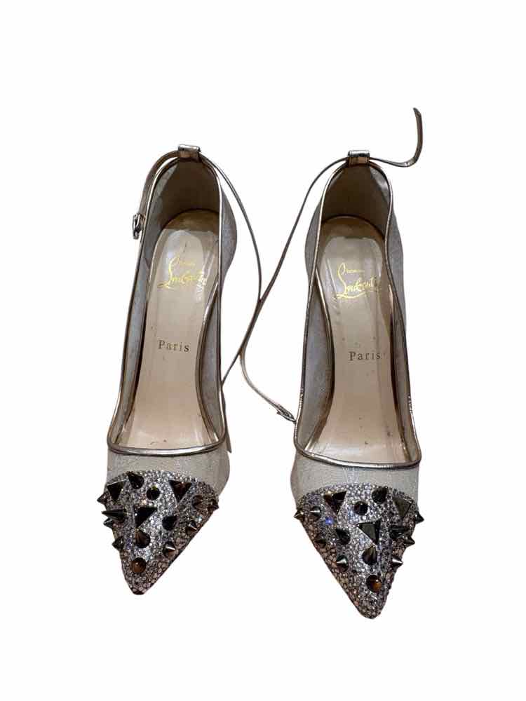 Christian Louboutin Beige Size 39 Shoes