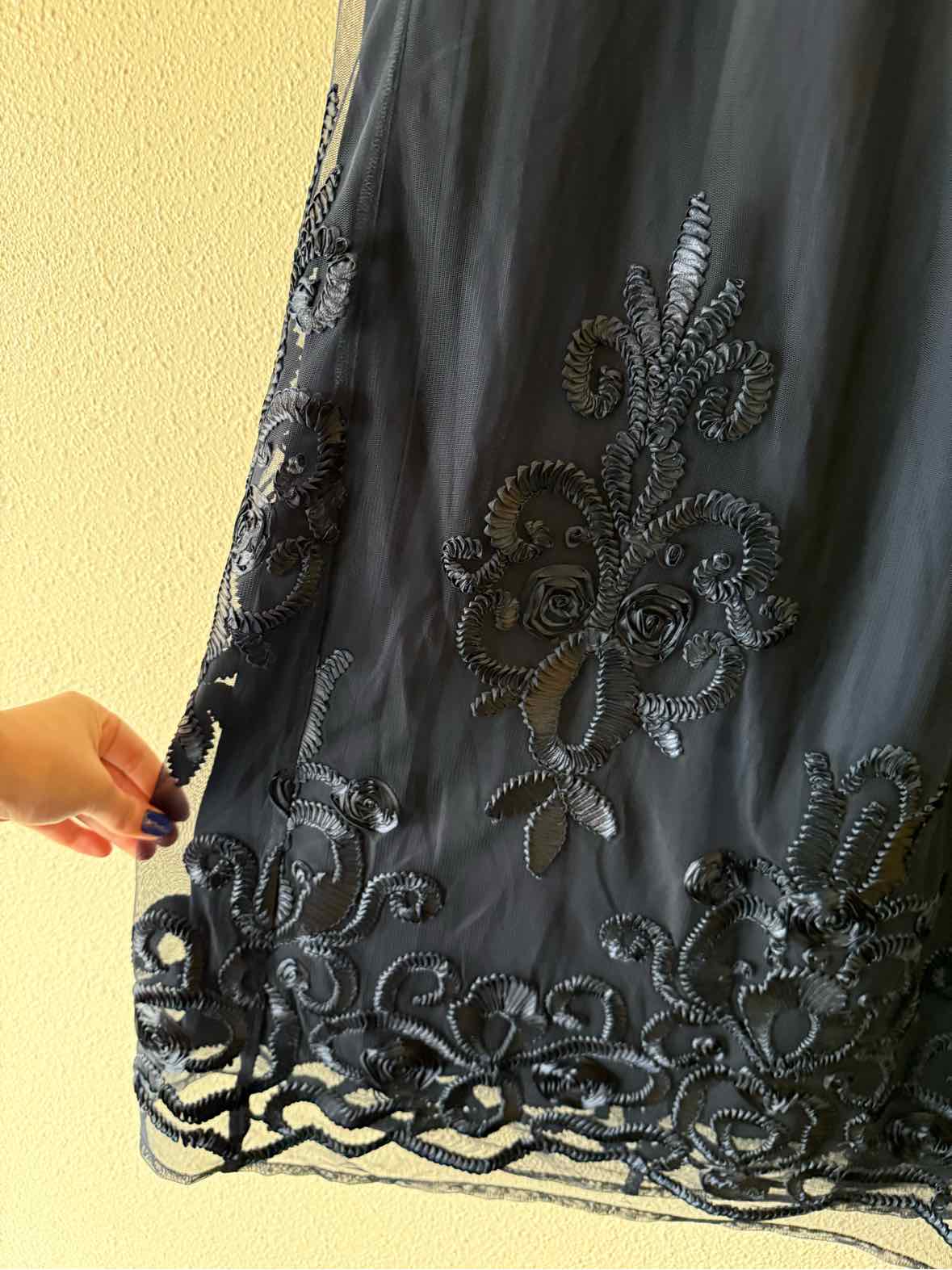 Belle Badgley Misch. Midnight Blue Size 12 Skirt