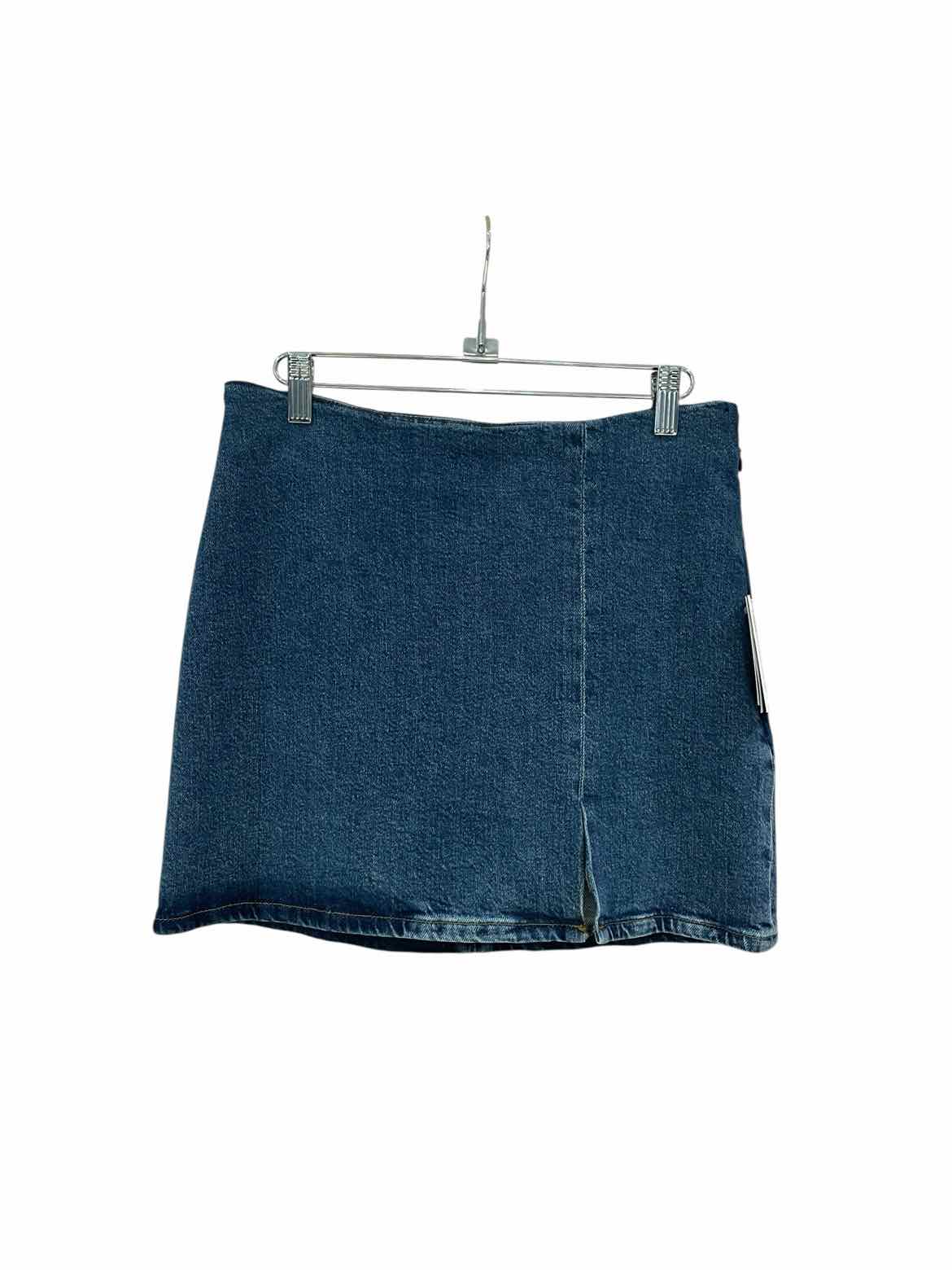 Good American Dark Wash Size 4/27 Skirt