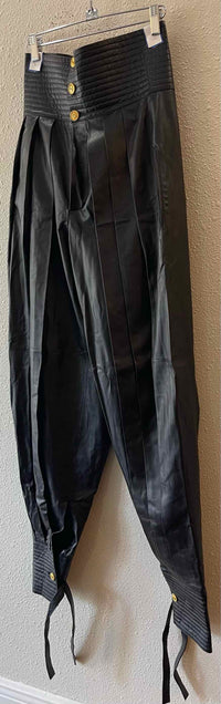 Gucci Black Size 40 Pants