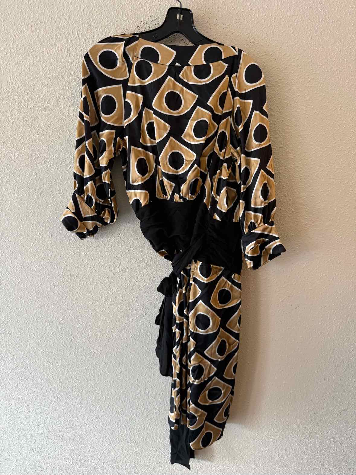diane von furstenberg Gold and Black Size 12 Dress