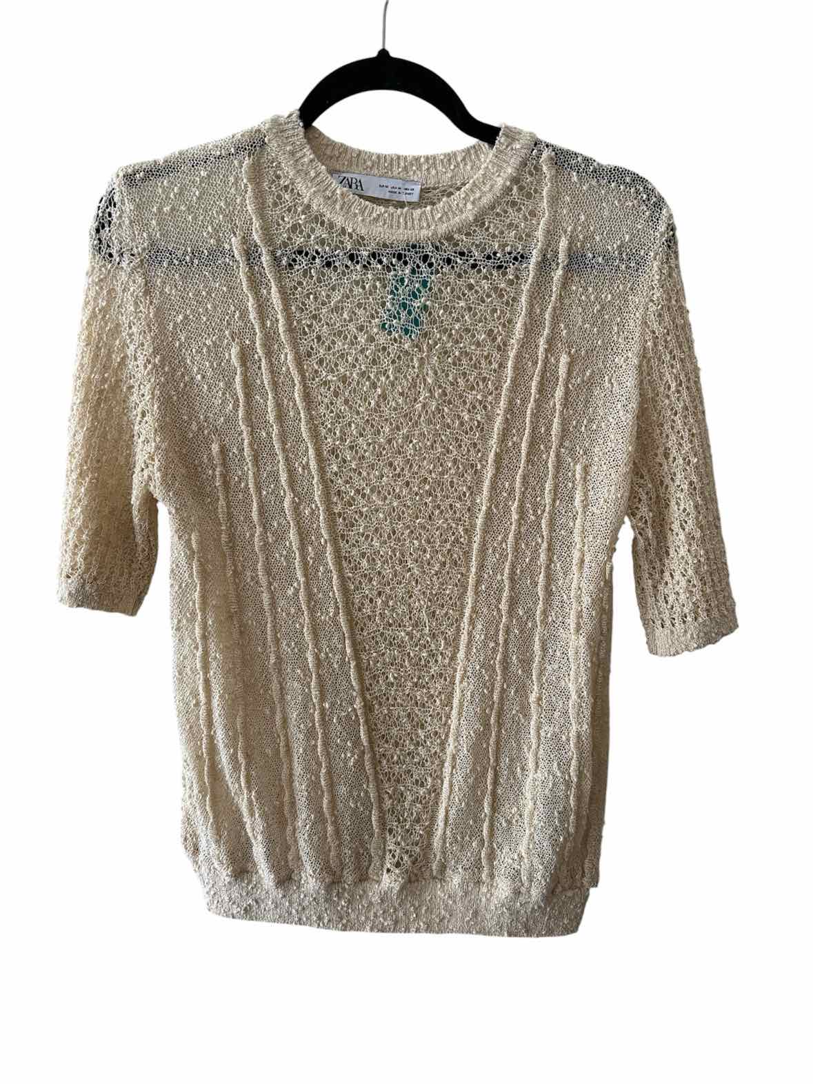 Zara Cream Size M Shirt