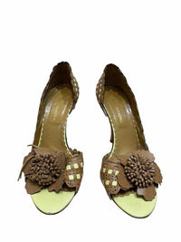 BCBGMax Azria Brown Size 7.5 Shoes
