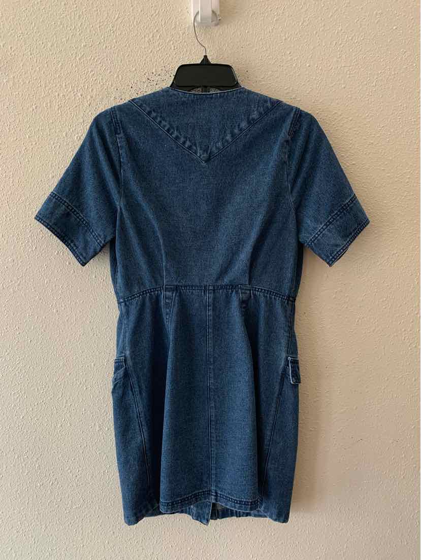 Hunter Bell Medium Wash Size 0 Dress