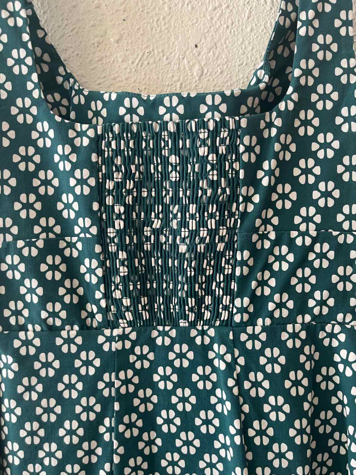 Anthropologie Green & White Size XXSP Dress – Swap Boutique