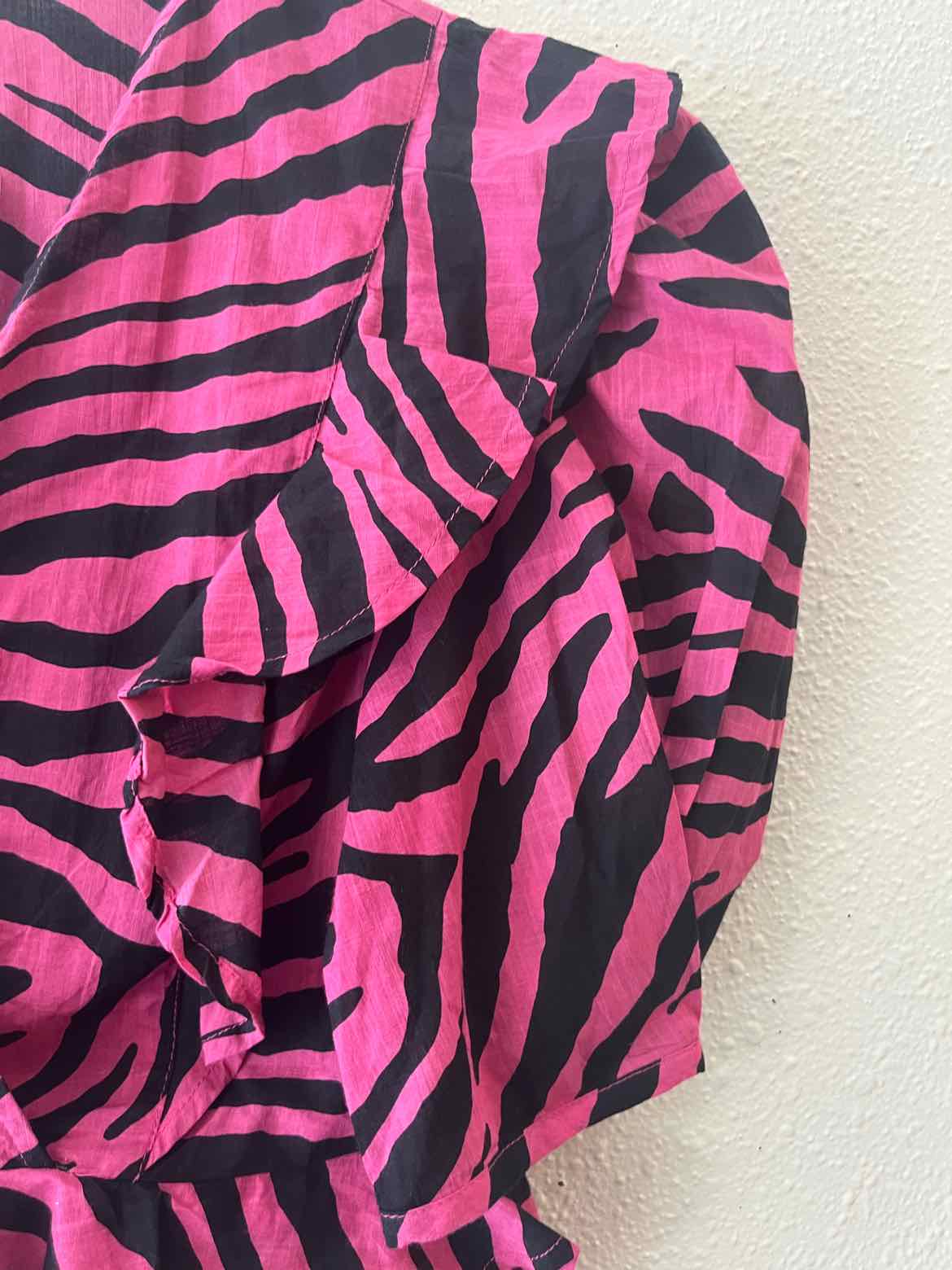 Rahi Pink and Black Size XS Shirt