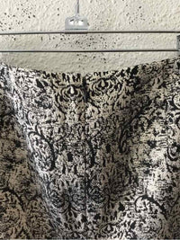 Isaac Mizrahi for Target black and beige Size 4 Skirt