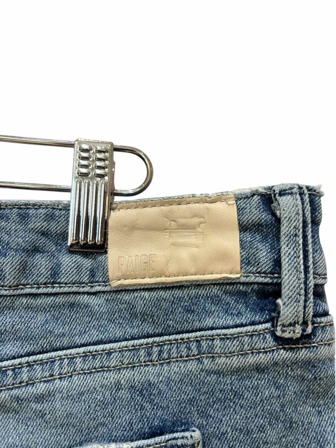 Paige Light Wash Size 30 Shorts