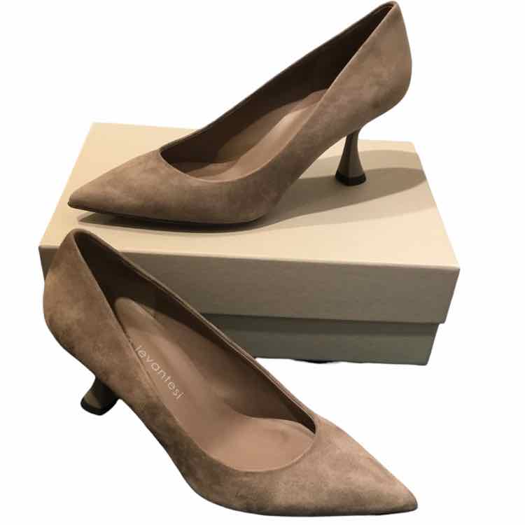Sergio Levantesi Taupe Size 37 1/2 Shoes