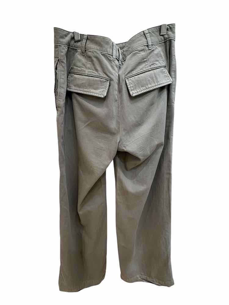 Vince Light Green Size 2 Pants