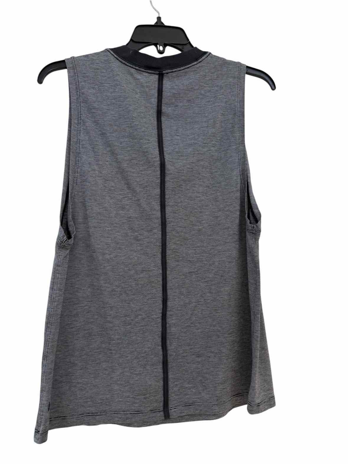 Lululemon grey Size S/M Tank Top