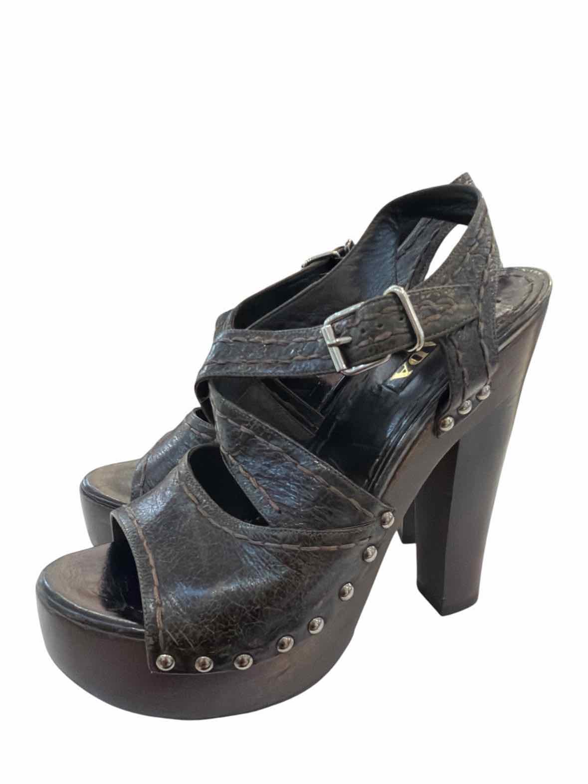 Prada Black Size 38.5 Shoes
