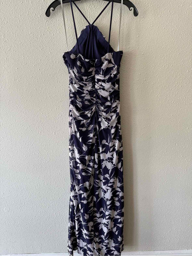 ML Monique Lhuillier Blue and White Size 4 Dress